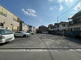 東京都中野区松が丘１丁目