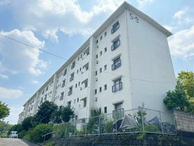 たまプラーザ団地　５街区９号棟