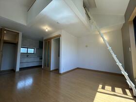 千葉県市川市東菅野2丁目