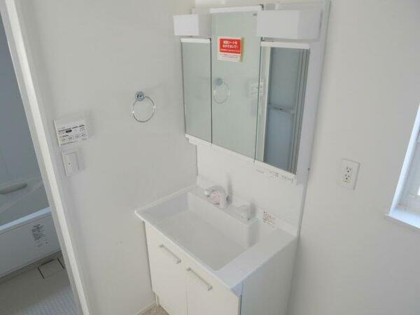 detached 埼玉県深谷市西島町１丁目

地図を見る