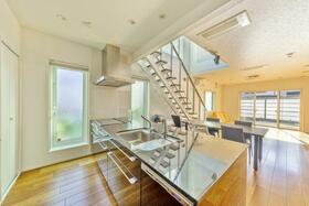 東京都町田市小川２丁目