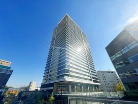 Ｂｒｉｌｌｉａ　Ｔｏｗｅｒ箕面船場ＴＯＰ　ＯＦ　ＴＨＥ　ＨＩＬＬ