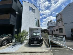 福岡県福岡市中央区笹丘１丁目