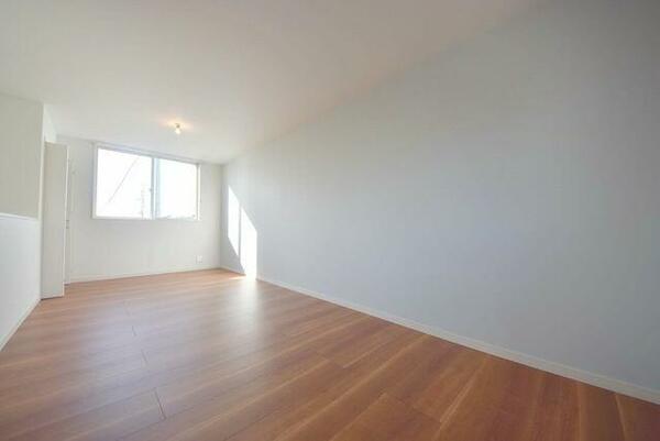 detached 埼玉県上尾市仲町２丁目

地図を見る