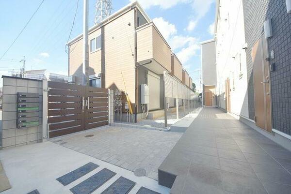 detached 埼玉県上尾市仲町２丁目

地図を見る