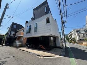 東京都目黒区下目黒４丁目
