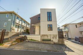 東京都三鷹市井の頭１丁目