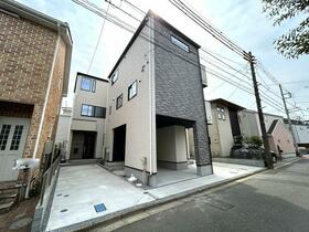 埼玉県さいたま市浦和区駒場１丁目