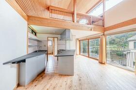 東京都町田市三輪町