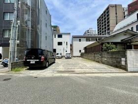 福岡県福岡市中央区梅光園１丁目