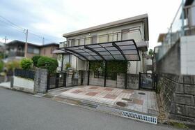 大阪府高槻市松が丘２丁目