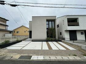 滋賀県大津市一里山３丁目