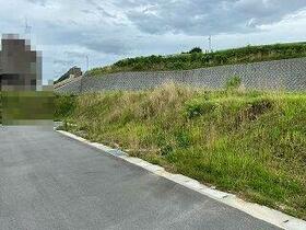 奈良県奈良市中登美ヶ丘２丁目