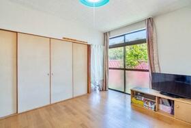 神奈川県横浜市南区中里３丁目