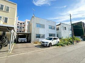 北海道札幌市中央区宮の森四条5丁目