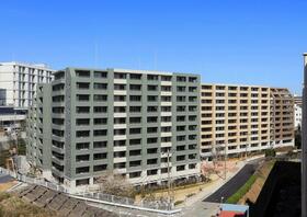 パークスクエア三ツ沢公園　ブリーズテラス