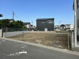 埼玉県上尾市小泉７丁目