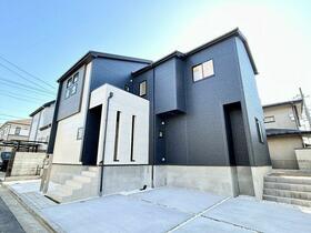 神奈川県横浜市金沢区富岡西４丁目