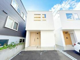 北海道札幌市白石区中央一条７丁目