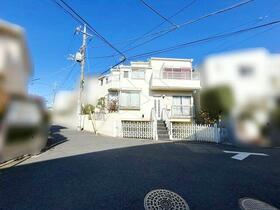 東京都世田谷区桜丘３丁目