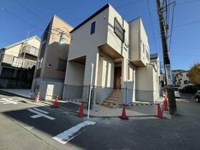 神奈川県横須賀市鶴が丘２丁目