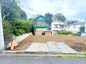 東京都府中市紅葉丘２丁目