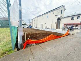 東京都府中市紅葉丘１丁目