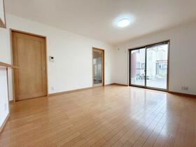 兵庫県宝塚市中筋7丁目