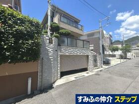 兵庫県神戸市東灘区西岡本４丁目