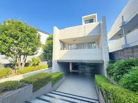 フォルム代々木公園リベディア