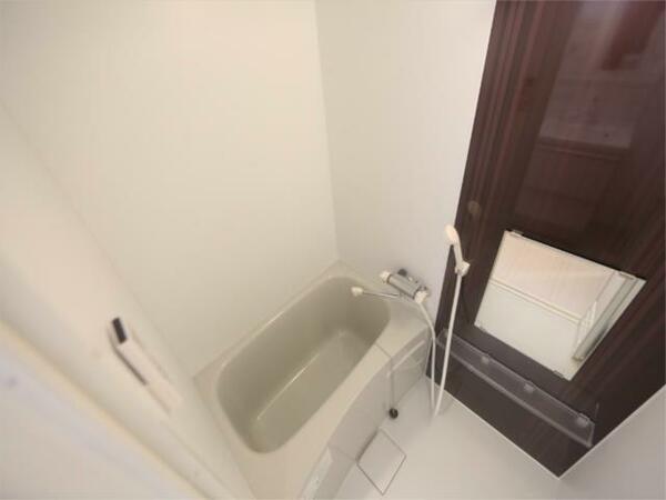 画像5:浴室暖房乾燥機付　２４時間換気機能バスルーム