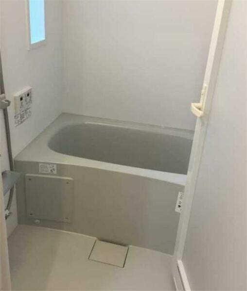 画像6:追い炊き機能・浴室乾燥機付きのバスルームです！