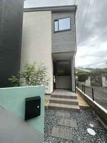 広島県広島市東区中山中町