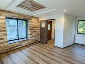 神奈川県横浜市旭区白根７丁目