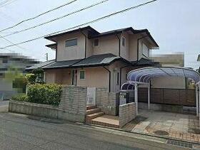 奈良県北葛城郡広陵町馬見中１丁目
