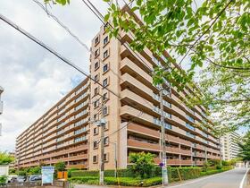 デイパーク横濱天王町