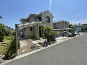 奈良県奈良市中登美ヶ丘５丁目