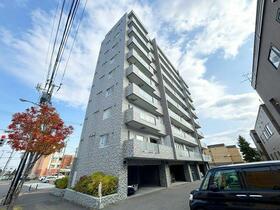 ヴィラ・ルーチェＩ稲積公園