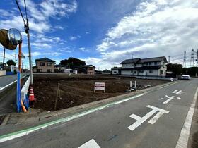 埼玉県鶴ヶ島市大字上新田
