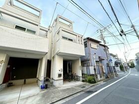 東京都豊島区南長崎３丁目