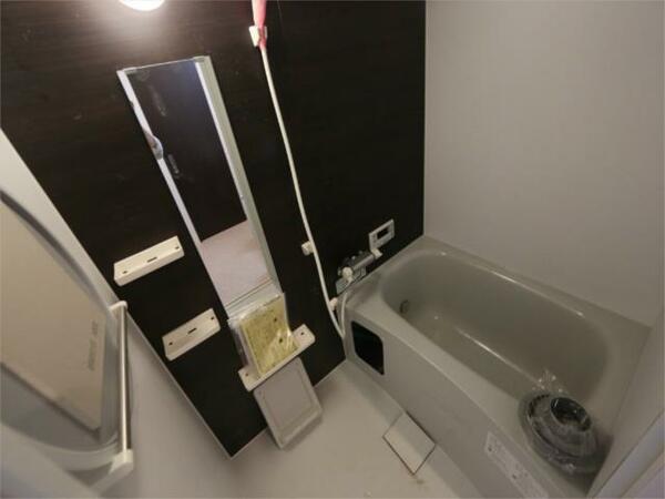画像4:バスルーム　追い焚き　浴室暖房乾燥機