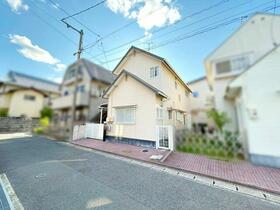 岡山県岡山市北区伊島町３丁目