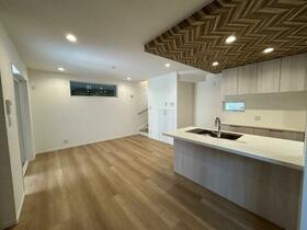 兵庫県尼崎市浜３丁目