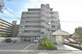 レジデンス上中野