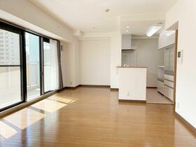 アスティオ和泉中央　Ｄ棟