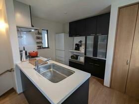 大阪府堺市西区鳳中町9丁