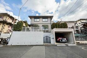 奈良県奈良市左京１丁目