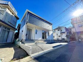 埼玉県朝霞市岡３丁目