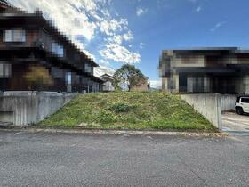 三重県名張市鴻之台４番町