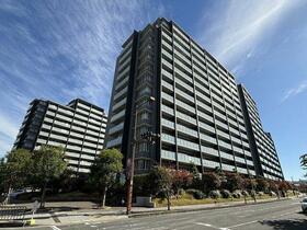 京阪東ローズタウン・ファインガーデンスクエア